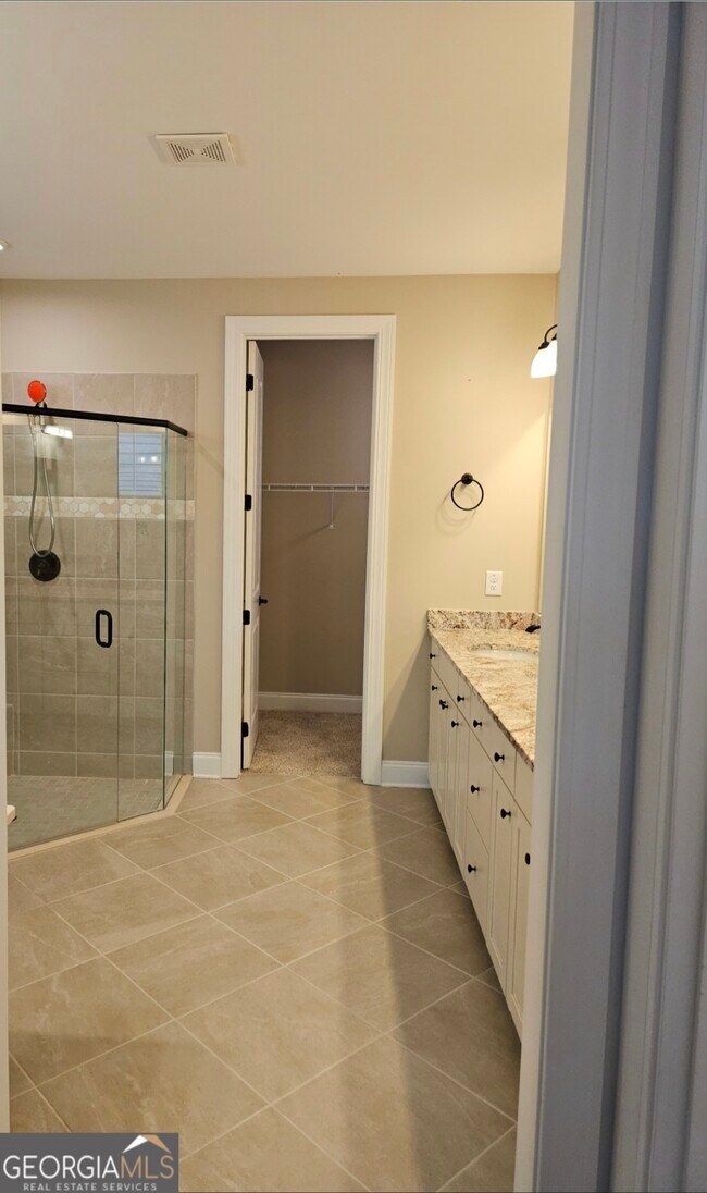 Building Photo - 609 Tulip Poplar Dr