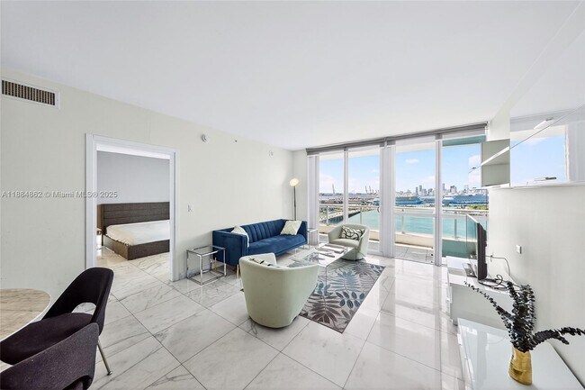 Building Photo - 540 West Ave