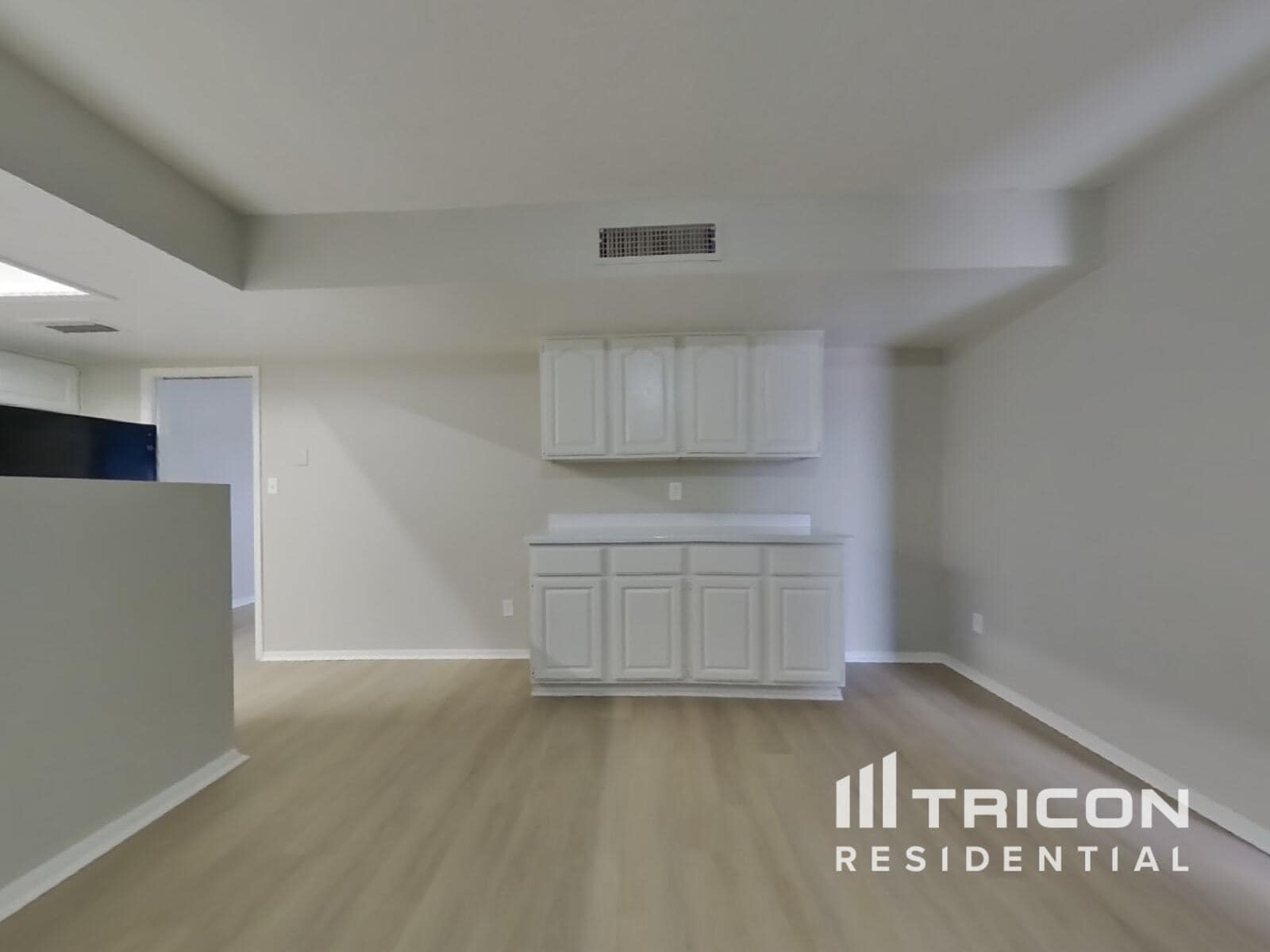 Building Photo - 3310 W Acoma Dr