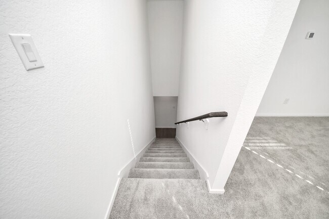 Building Photo - 5846 Majestic Sky Dr