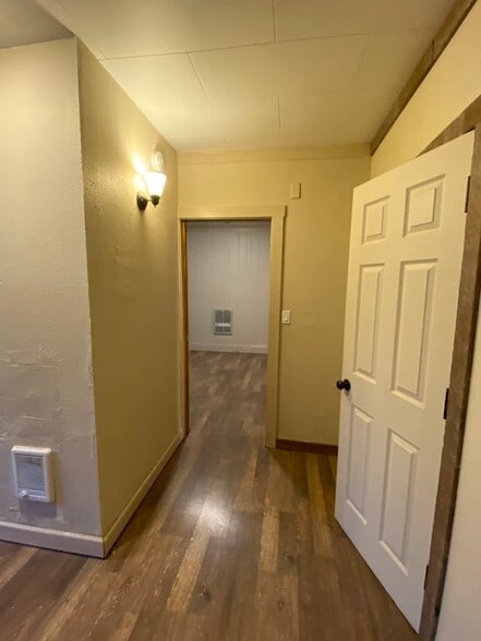 Bedroom - 526 N 9th St