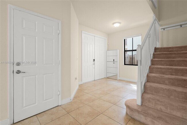 Building Photo - 10021 NW 87th Terrace