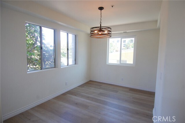 Building Photo - 223 W Avenida Palizada