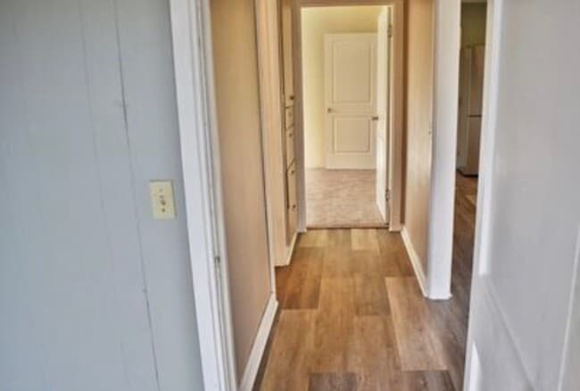 Building Photo - 442 W Jo St