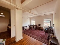 Building Photo - 410 NSP