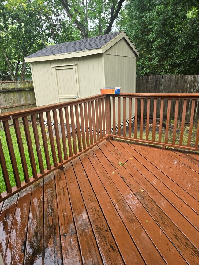 Building Photo - 4215 Ross Ave