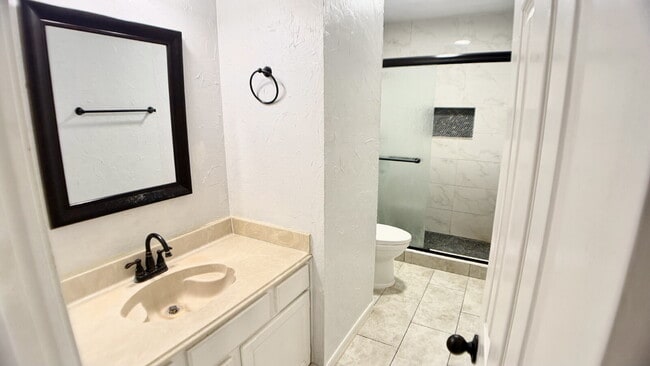 Building Photo - ASK ABOUT FREE APPLICATIONS THROUGH AUGUST!  "Charming 4-Bed Retreat with 2.5 Baths in Spring, TX...