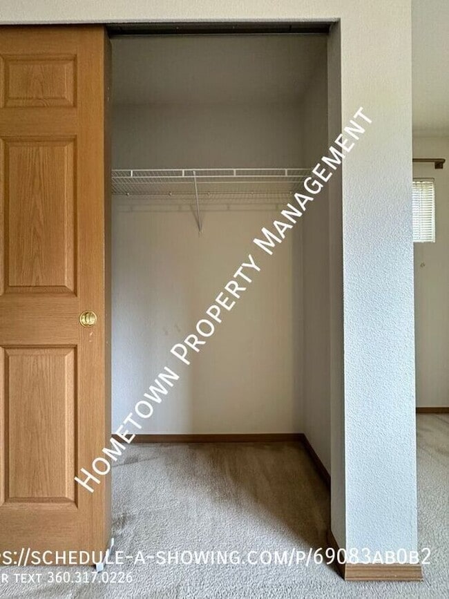 Building Photo - 3709 3rd Ave NW