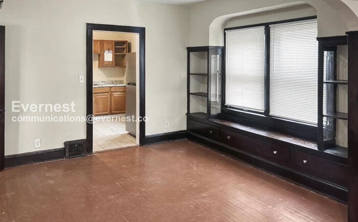 Building Photo - 3391 W 117th St