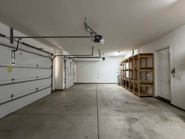 Building Photo - 52345 Shining Star Ln