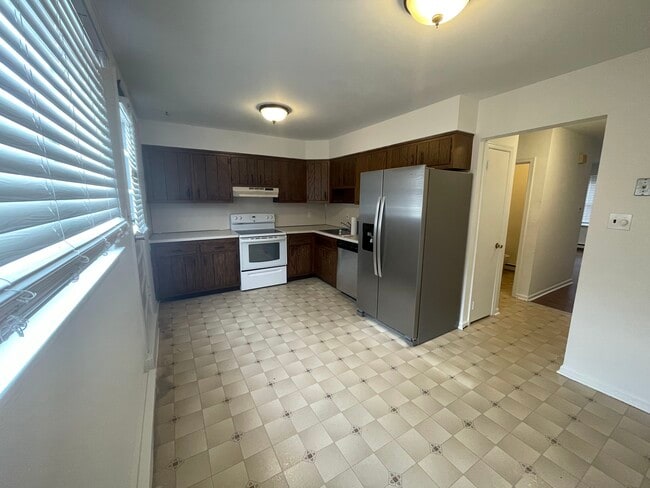 Building Photo - 505 Gilpin Rd