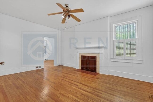 Building Photo - Find Your Home in Cayce
