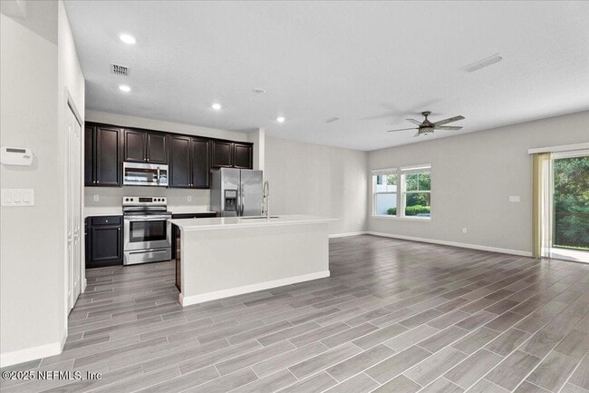 Building Photo - 1651 Pottsburg Point Dr