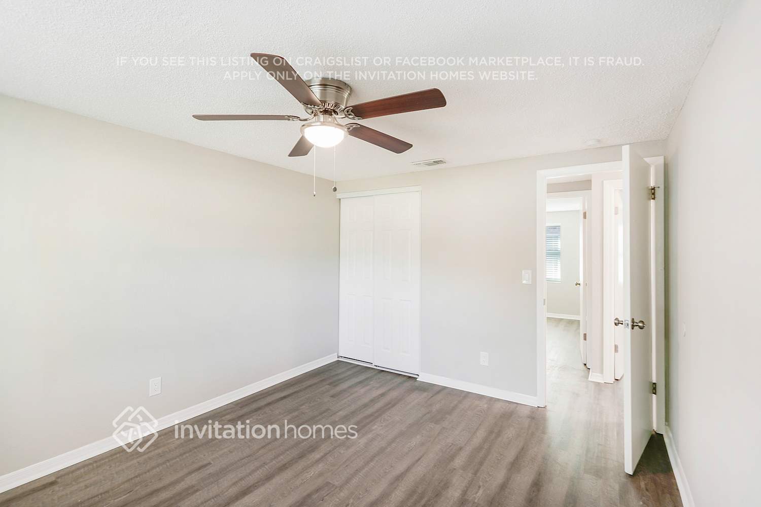 Building Photo - 10104 Enchanted Oaks Ct