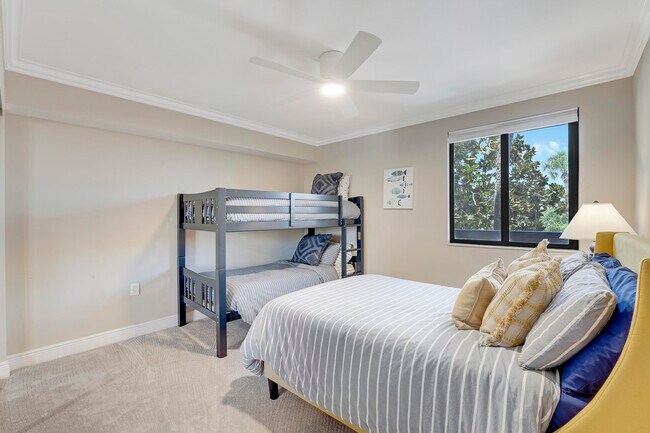Building Photo - 101 S Seas Dr