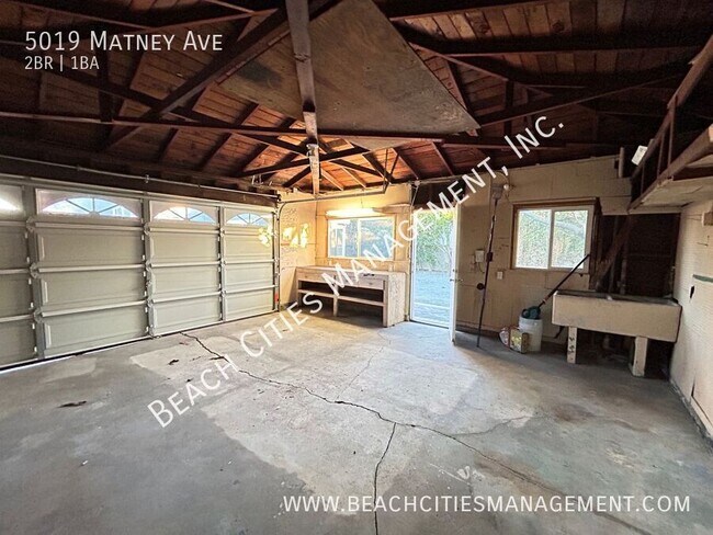 Building Photo - 5019 Matney Ave