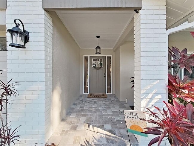 Building Photo - 308 Hammock Dr