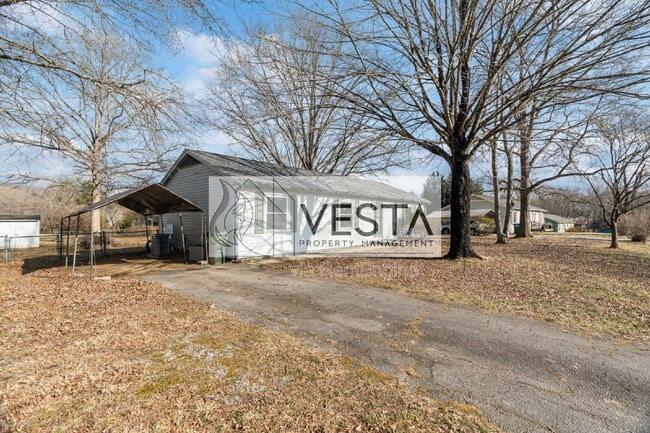 Building Photo - 35 E Silverleaf Dr