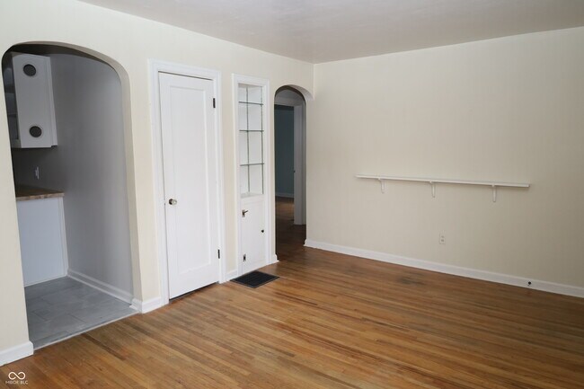 Building Photo - 1834 N Auburn St