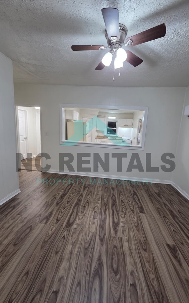 Building Photo - 1302 Cypress St