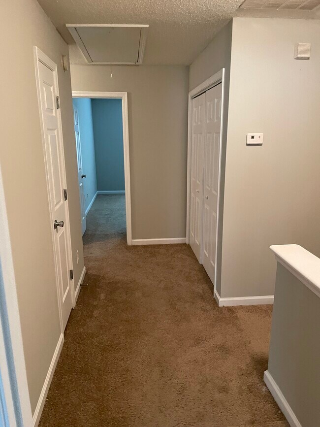 UPSTAIRS HALLWAY - 11483 S Glen St