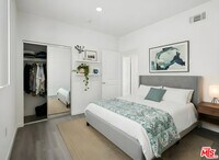 Building Photo - 3518 Chesapeake Ave