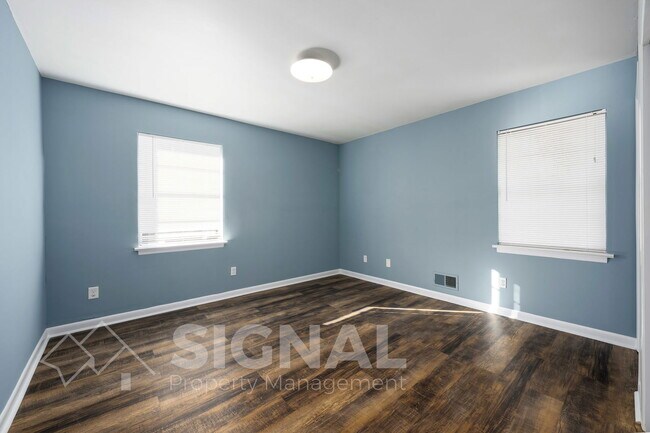 Building Photo - 1228 Huffman Rd