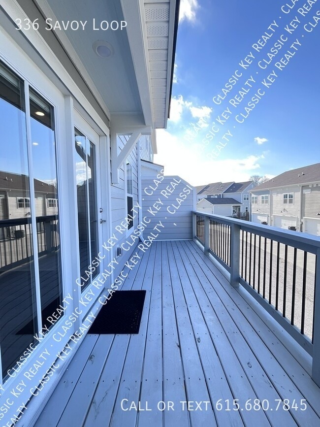 Building Photo - 336 Savoy Lp