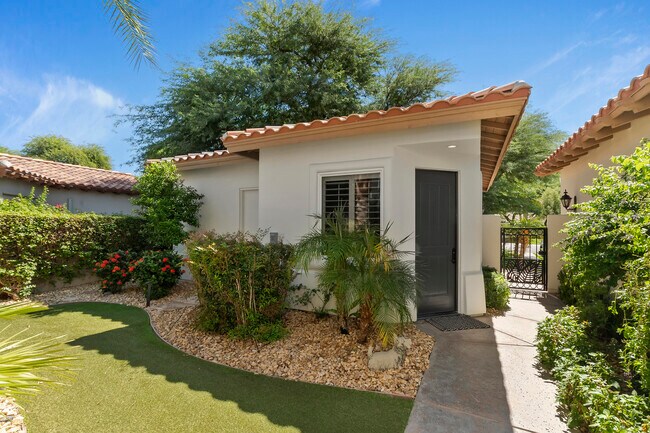 Building Photo - 78688 Cabrillo Way