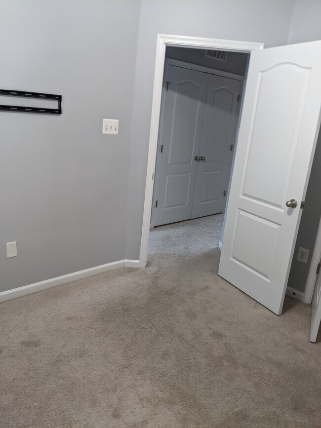 Building Photo - 2703 Osprey Way