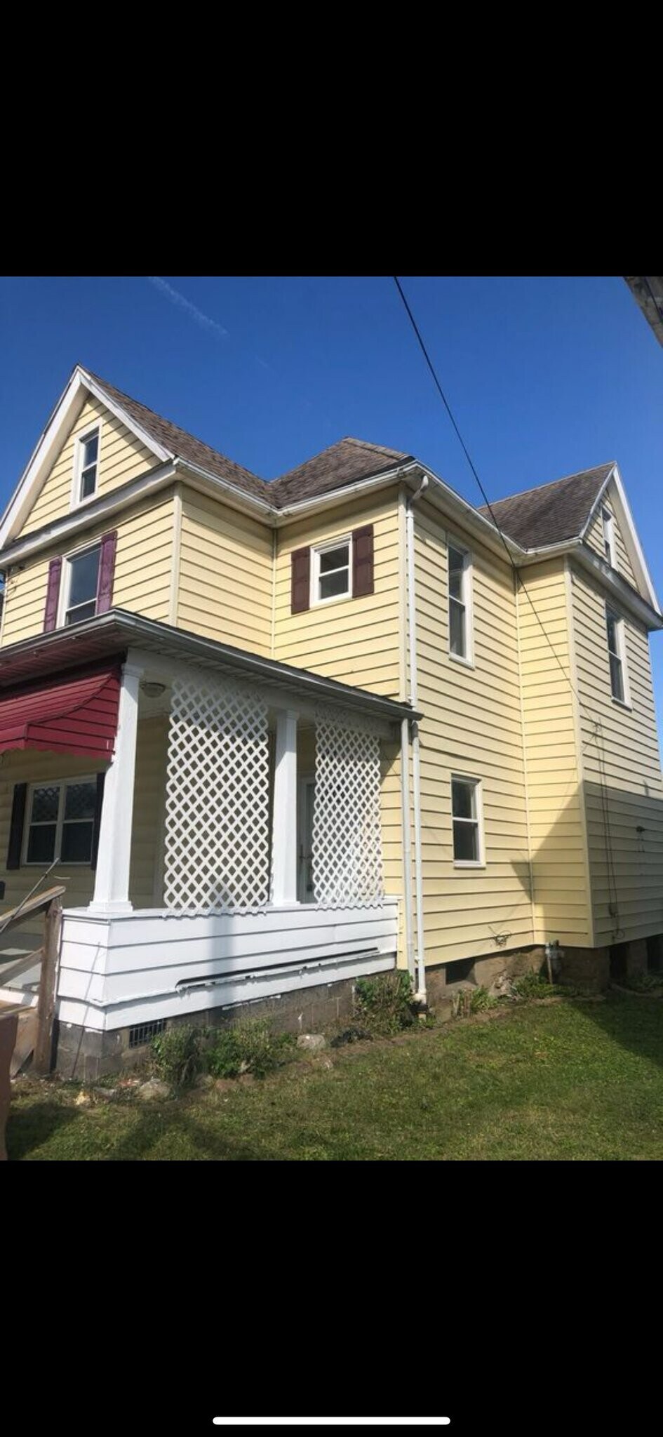Building Photo - 818 Gaston Ave