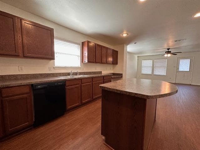 Building Photo - 433 Emerald Creek Dr