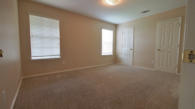 Building Photo - 21211 Bridge Springs Ln