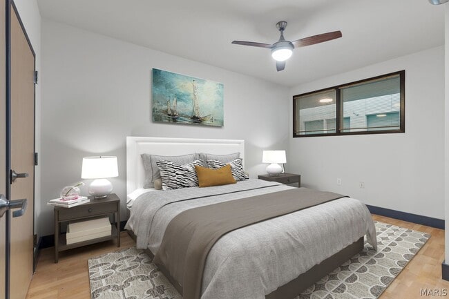 Building Photo - 1019 N Skinker Pkwy