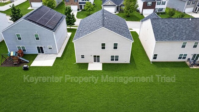 Building Photo - 5109 Black Frst Dr