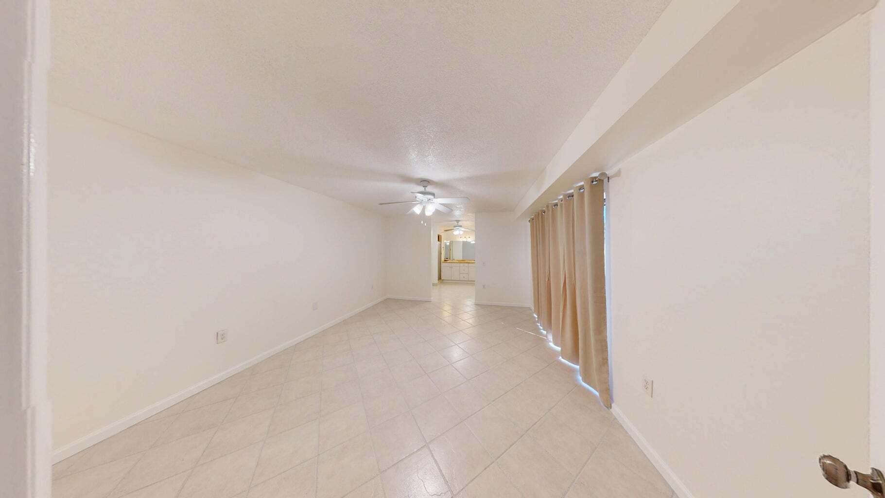 Building Photo - 306 3rd Ln