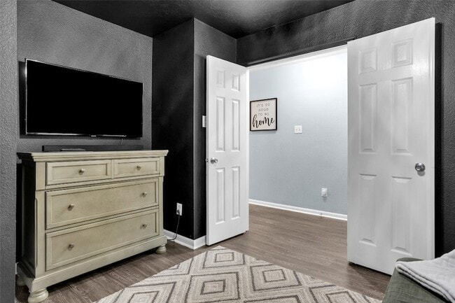 Building Photo - 3015 Beacon Grove St