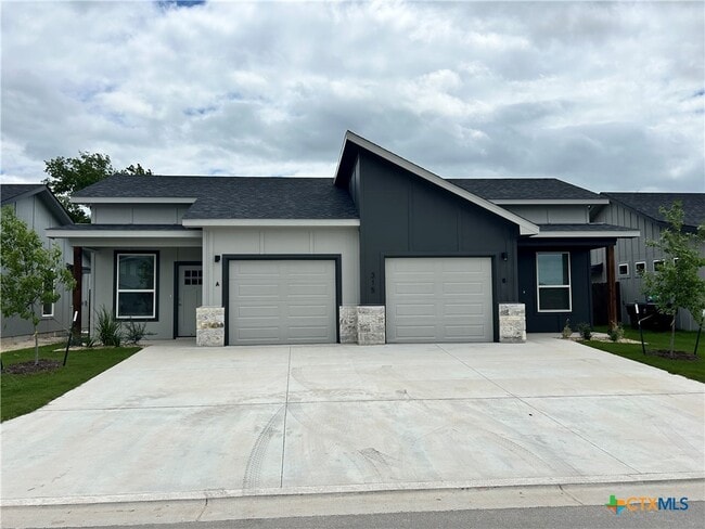 Building Photo - 315 Riptide Rd