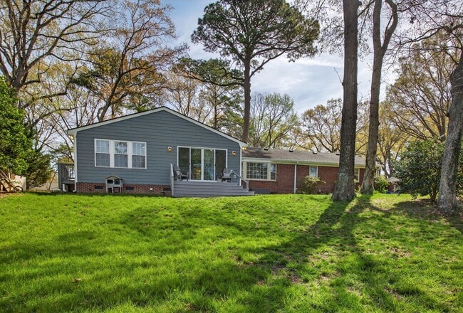 Building Photo - 513 Chesopeian Trail