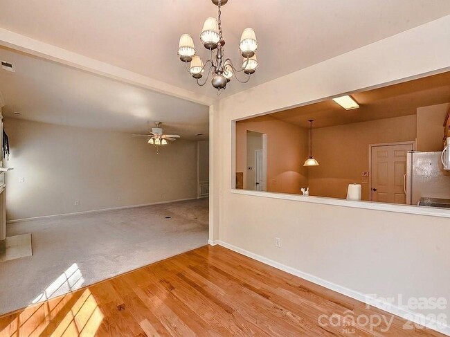 Building Photo - 9043 Mcalwaine Preserve Ave
