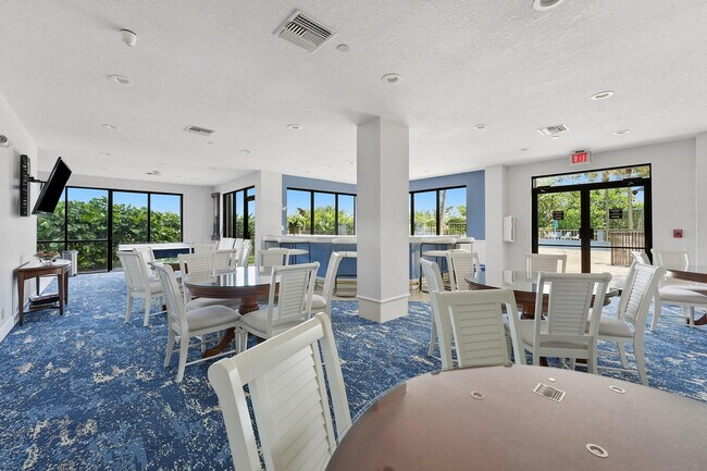 Building Photo - 2800 N Hwy A1A