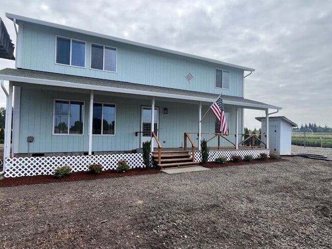 Building Photo - 3 Bedroom 2.5 Bath Dayton OR