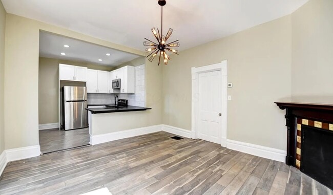 Building Photo - 47-49 S Monroe