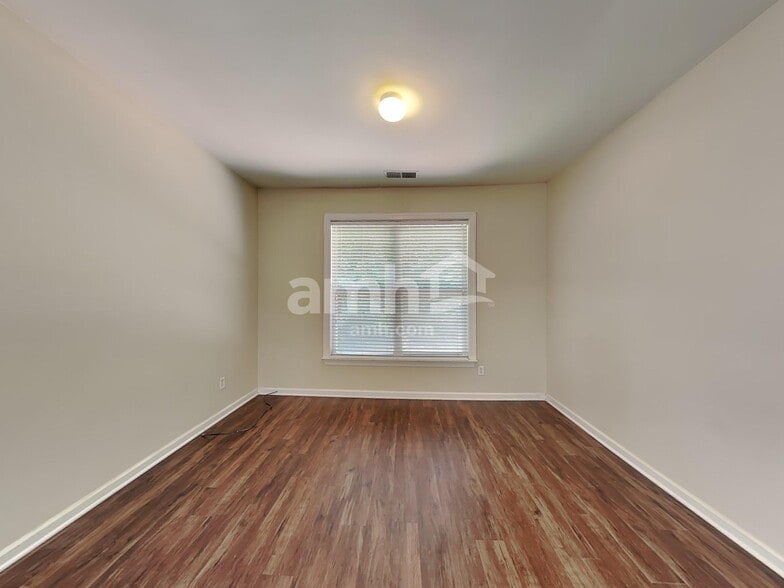 Building Photo - 235 Grand Isle Ct