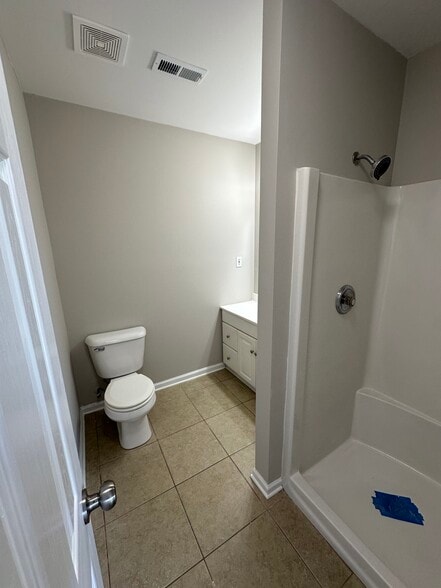 Building Photo - 309 Toy Ln