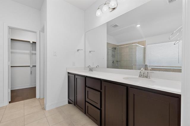 Building Photo - 4008 Rain Lily Bnd