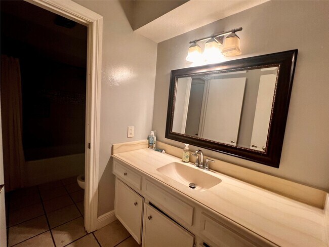 Building Photo - 11613 Pinyon Pl