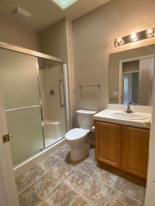 Building Photo - 55+ Sun City Lincoln - Bridgegate model