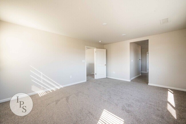Building Photo - Brand New Clovis Home, 4BR/3BA, With Solar...