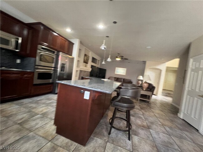 Building Photo - 2419 Inspired Ct